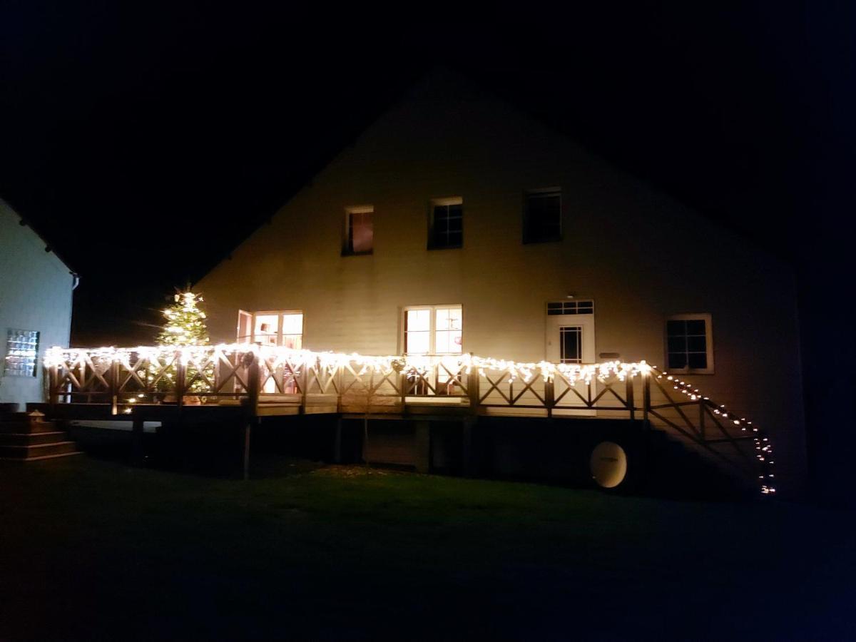 Joli Nid Au Coeur Des Ardennes Appartamento Bièvre Esterno foto